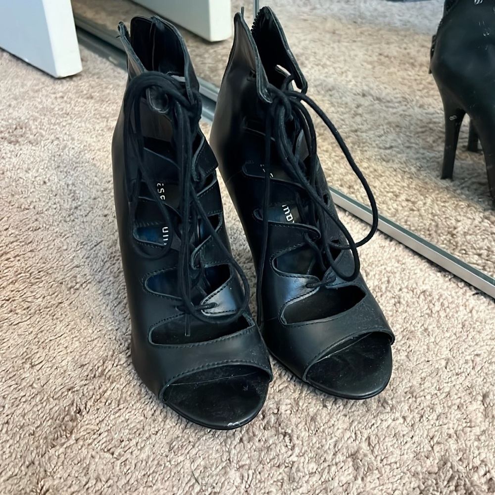 Chinese Laundry black lace up heel